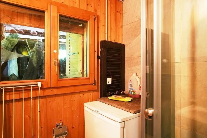 2-Zimmer-Haus mit sehr viel Land an sehr ruhiger, sonniger Aussicht... – foto 11 di 28