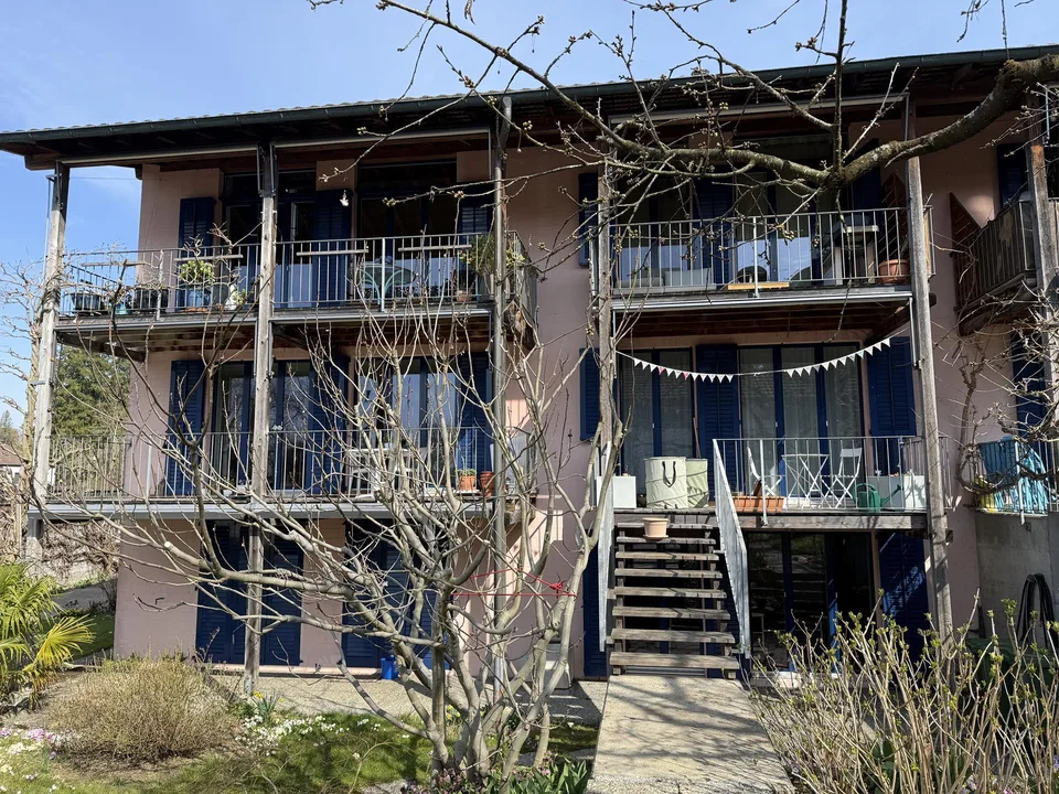 RESERVIERT -  Gemütliche Eigentumswohnung mit Balkon und Parking
