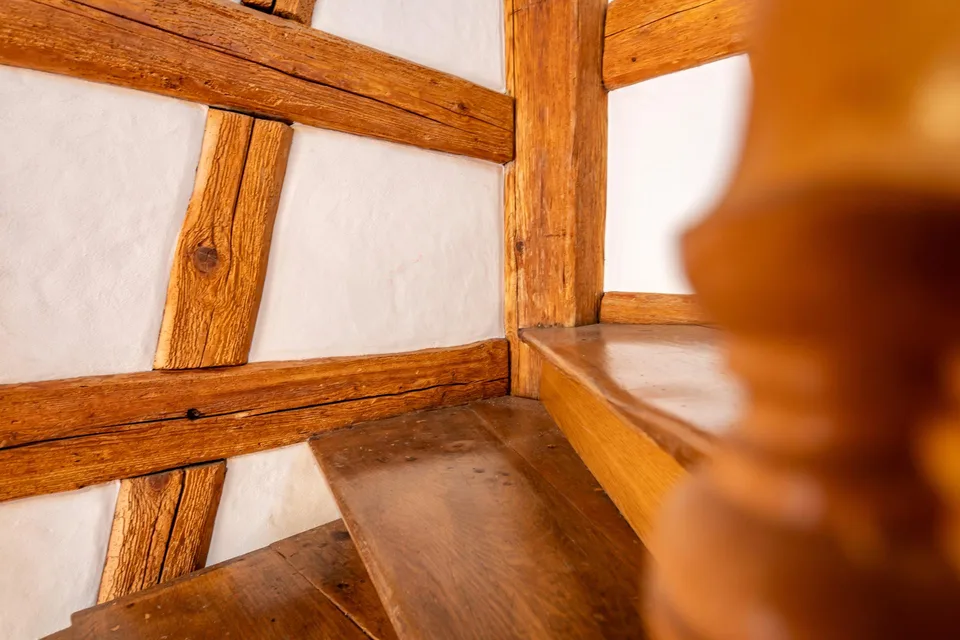 Seenahes Riegelhaus mit historischem Charakter – photo 9 sur 23