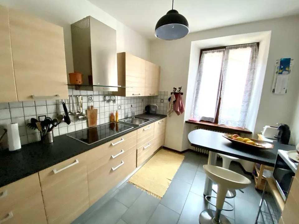 Casa di tre appartamenti per investimento a reddito – foto 7 di 13