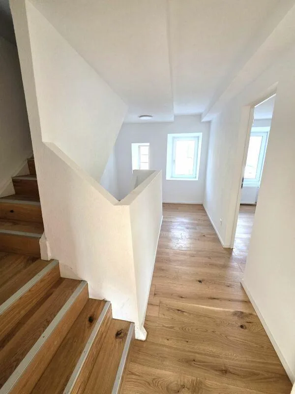 4-Zimmer-Reihenhaus mit Einliegerwohnung – Foto 8 von 24
