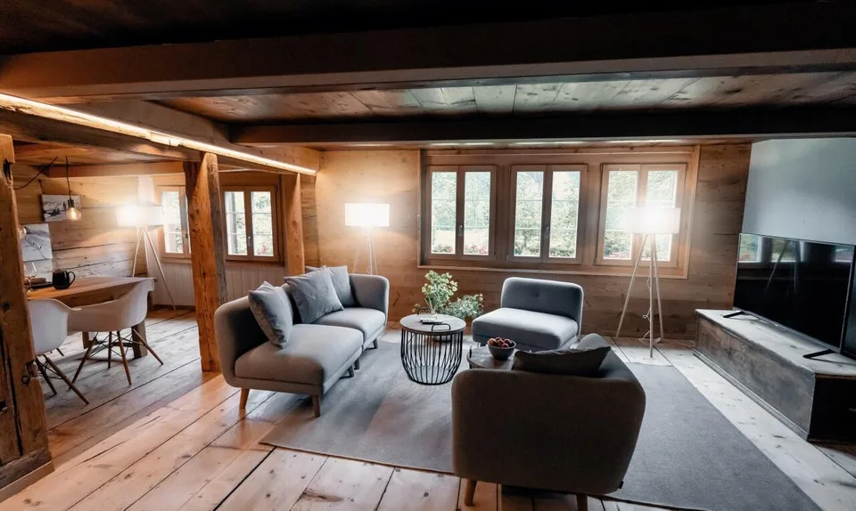Historisches Bauernhaus mit Ferienwohnung und Bergpanorama – Foto 8 von 11