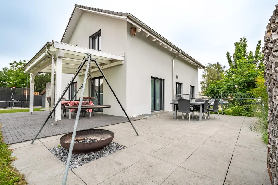 Sonniges Einfamilienhaus mit grossem Umschwung – photo 16 sur 20