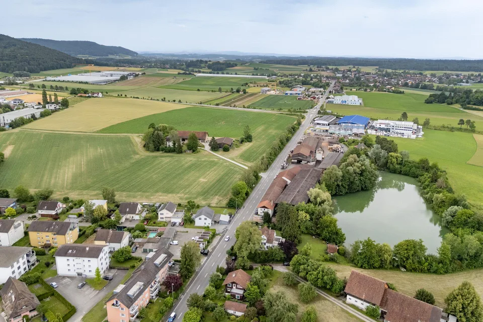 Sonniges Einfamilienhaus mit grossem Umschwung – photo 18 sur 20