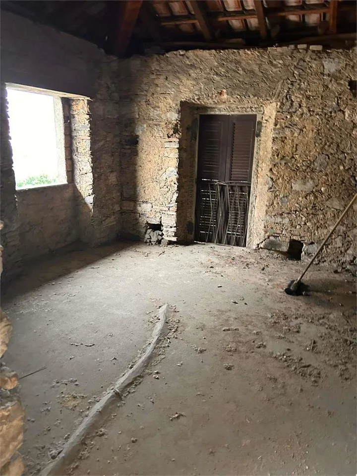Palazzina da Ristrutturare – photo 13 sur 13