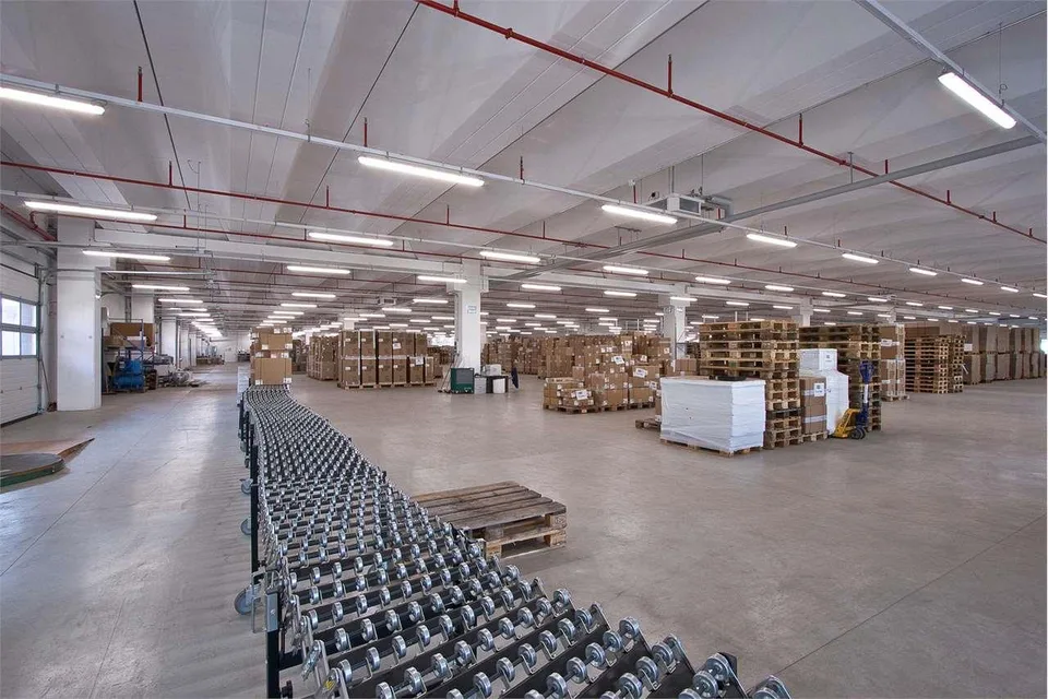 Spazi logistici e produttivi di 19'000 m²