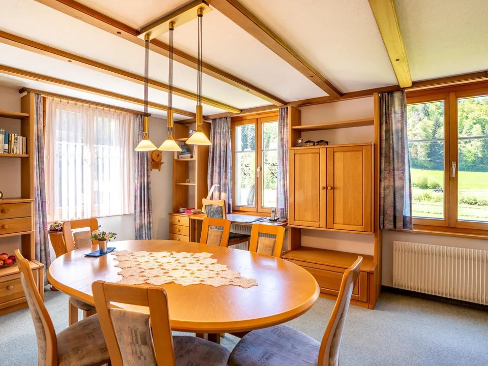 6-Zi. EFH mit Möglichkeit für Einbau Einliegerwohnung / Gewerbeflächen