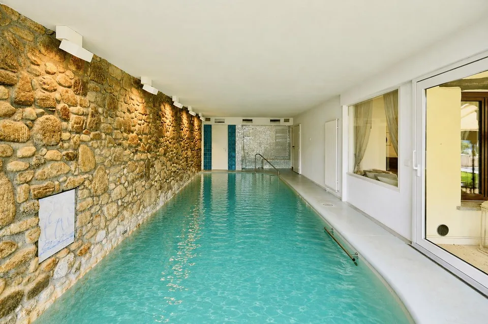 Villa di Lusso con Piscina e Vista Mozzafiato sul Lago di Lugo – Foto 25 von 29