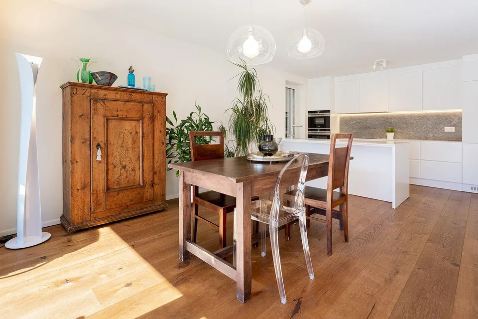 Ascona Viale Monte Verità – Elegante 4.5-Zimmer-Wohnung mit Hallenb...