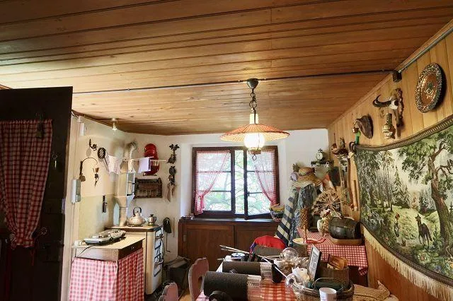 2 1/2-Zimmer-Rustico mit Garten an sehr ruhiger, sonniger Aussichts...