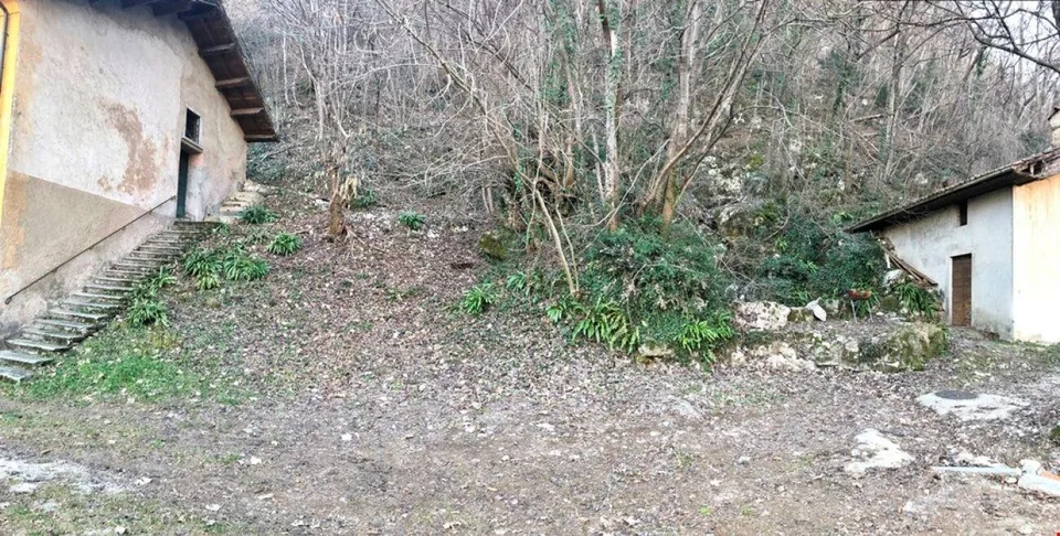 Terreno edificabile zona cantine