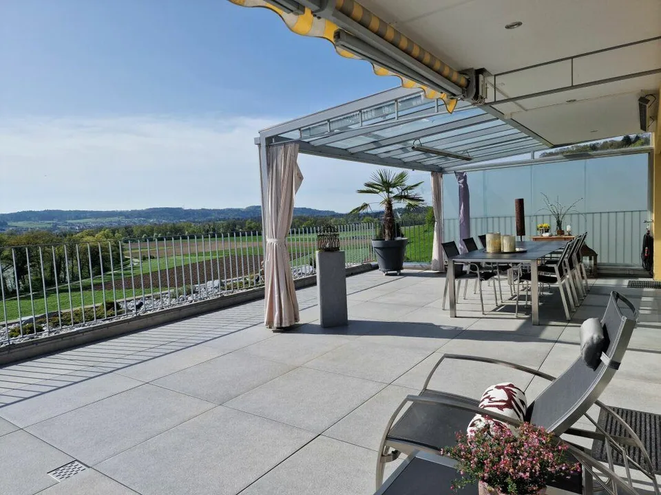Terrassenhaus mit Panoramaaussicht, Wellnessbereich und höchster Pr...