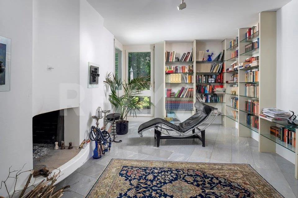 «Einzigartiges Architektenhaus mit Pool und Gartenparadies» – Foto 9 von 14