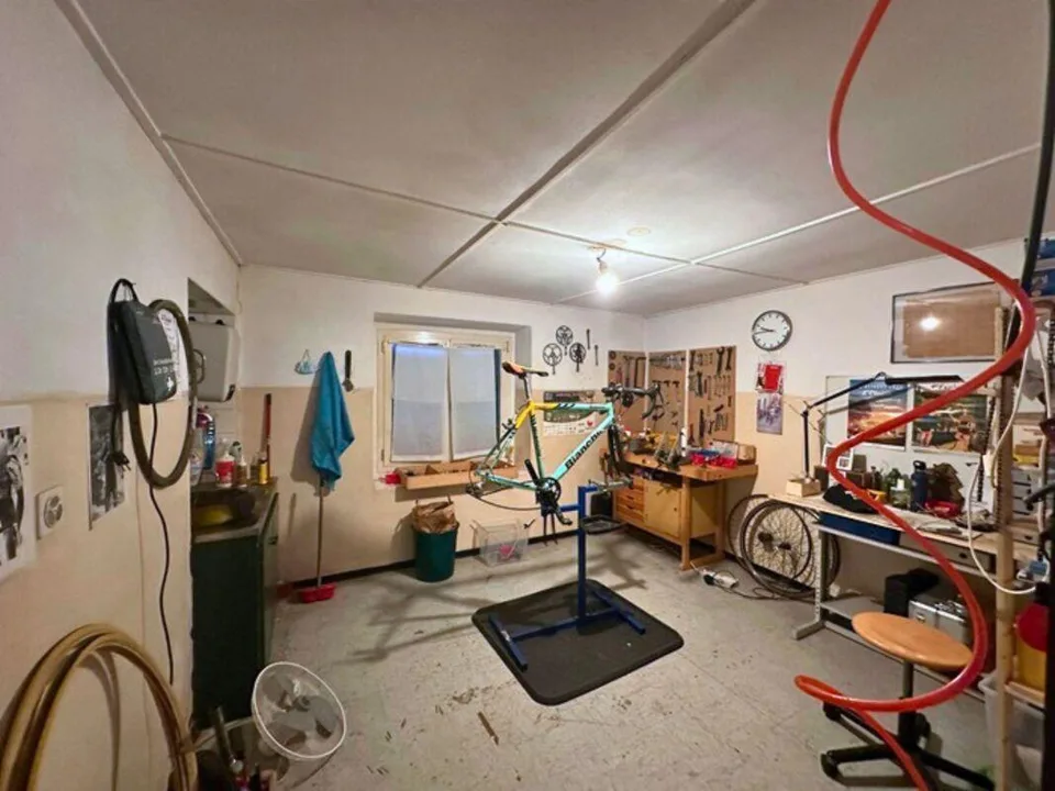 Interessante complesso abitativo da ristrutturare con corte privata... – Foto 12 von 19