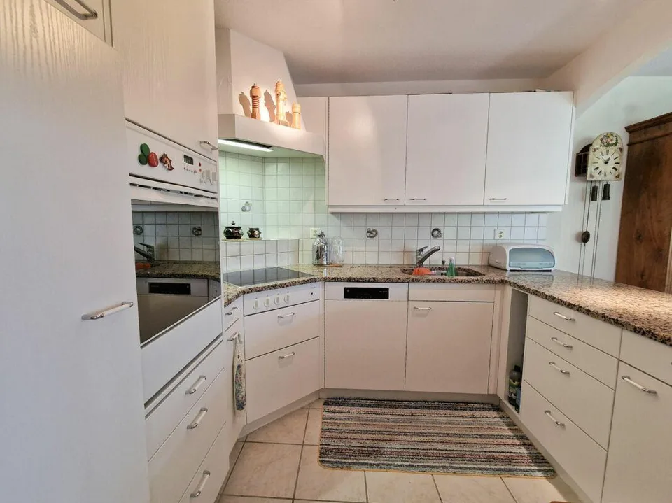 Liebevolle 4½-Zimmerwohnung mit traumhafter Aussicht ins Taminatal – foto 7 di 17