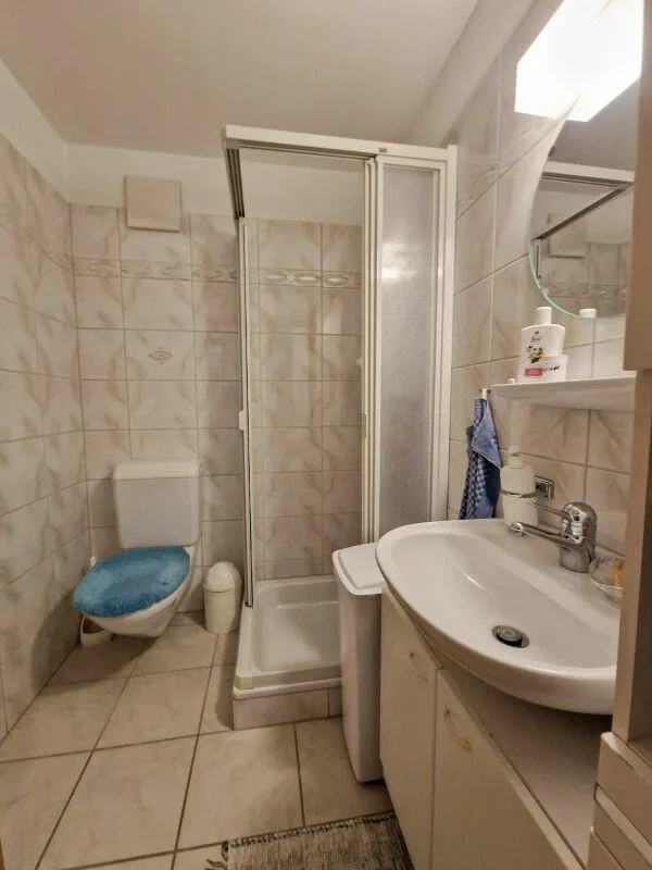 Liebevolle 4½-Zimmerwohnung mit traumhafter Aussicht ins Taminatal – foto 11 di 17