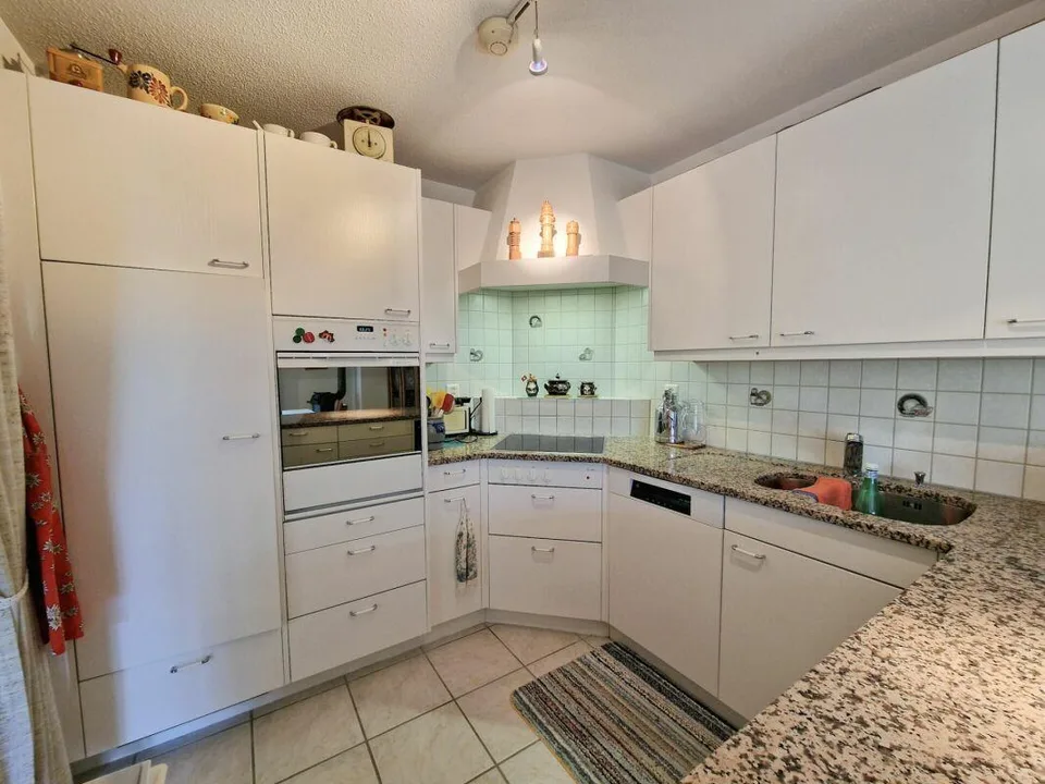Liebevolle 4½-Zimmerwohnung mit traumhafter Aussicht ins Taminatal – foto 8 di 17