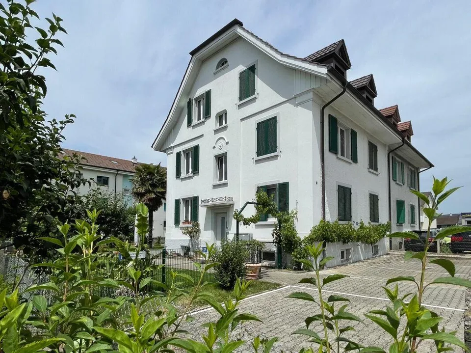 Saniertes Mehrfamilienhaus