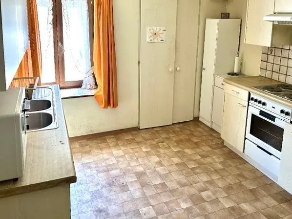 2-Familienhaus im Dorfkern mit Rustico zum Ausbauen / casa con... – Foto 8 von 18