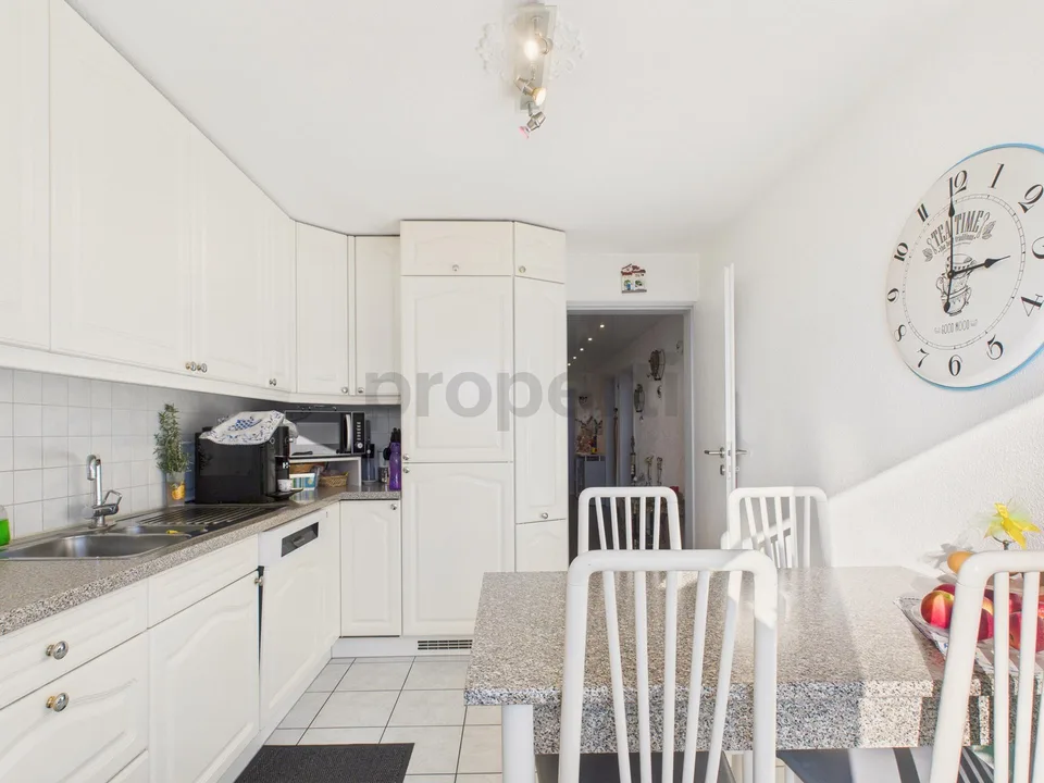 Wohnen mit traumhaftem Mythenblick – attraktive 4.5-Zimmer-Wohnung ... – foto 7 di 16