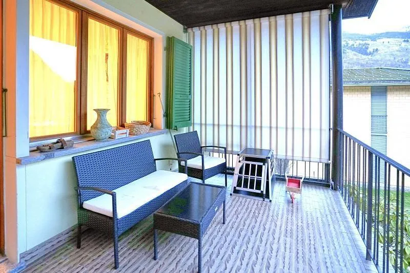 2-Familienhaus mit 3 + 4 Zimmer-Wohnung mit grossem Garten / casa b... – Foto 22 von 28