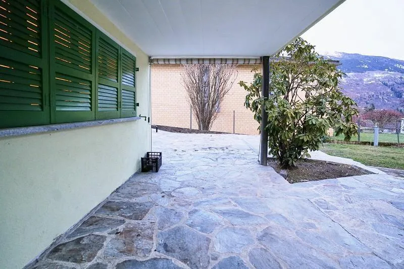 2-Familienhaus mit 3 + 4 Zimmer-Wohnung mit grossem Garten / casa b... – Foto 19 von 28