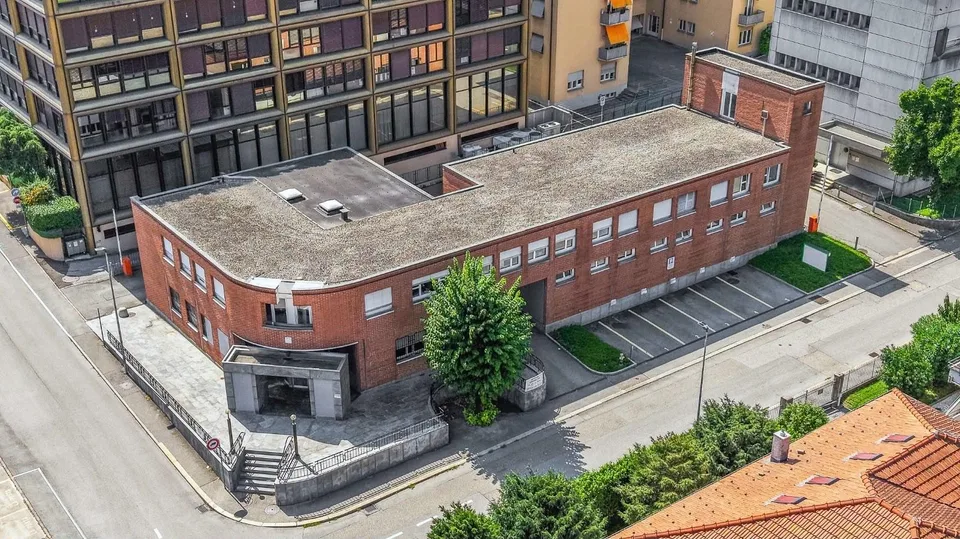 Stabile completamente locato – rendimento netto superiore al 5.2%
