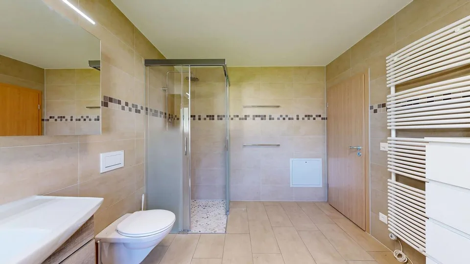 Schönes 4.5-Zimmer-Einfamilienhaus mit 2.5-Zimmer-Einliegerwohnung