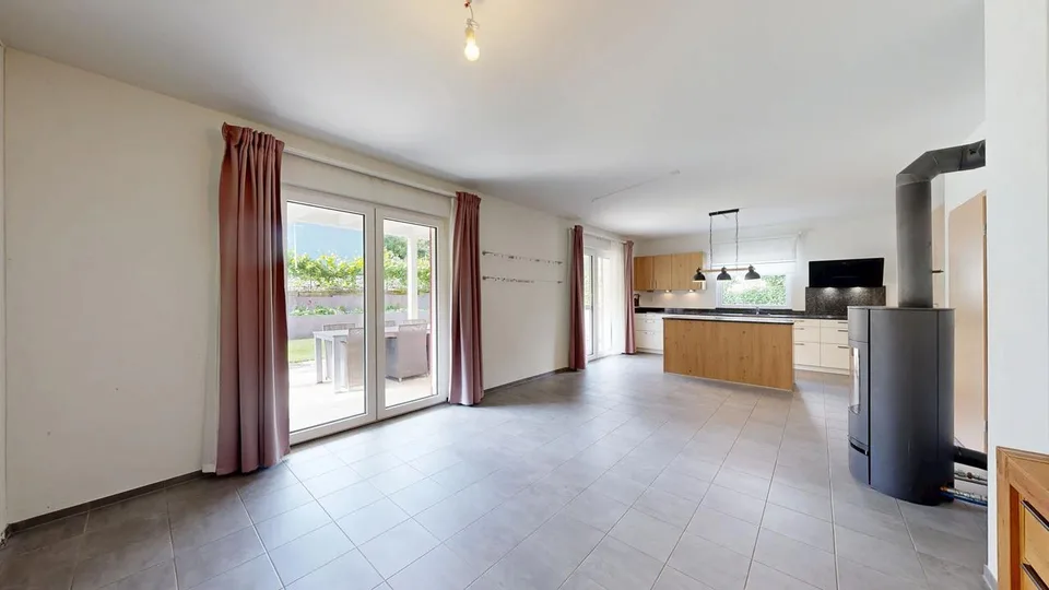 Schönes 4.5-Zimmer-Einfamilienhaus mit 2.5-Zimmer-Einliegerwohnung