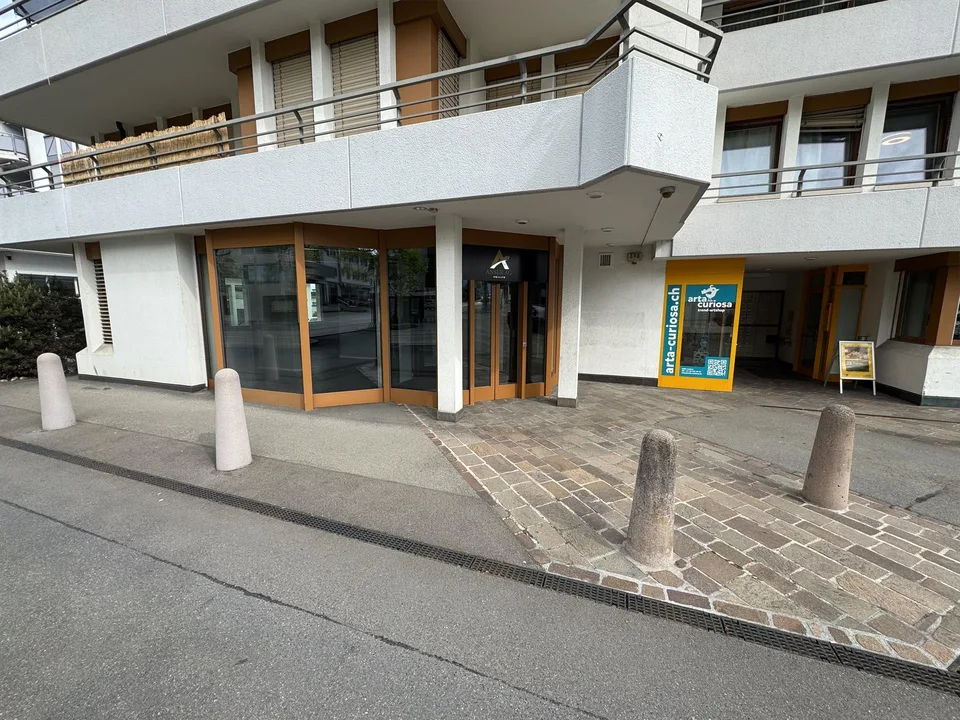 Verkaufs-/Gewerberäume an zentraler Lage