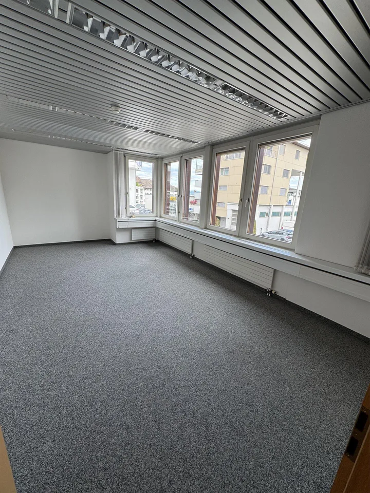 Verkaufs-/Gewerberäume an zentraler Lage – Foto 6 von 17