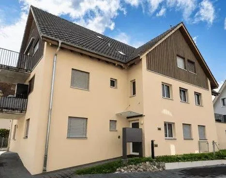 *3,5-Zimmer-Wohnung mit Balkon*