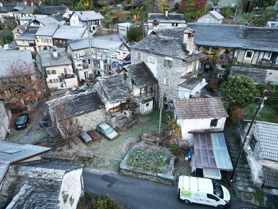 Rustici Ticinesi con terreno | Rustici Ticinesi mit Grundstück | Ru...