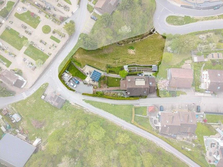 CHANCE AN PRIVILEGIERTER HANGLAGE: 1'852 m²  BAULAND IN WOLHUSEN