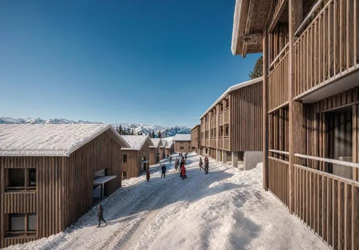 RIGI - KÖNIGIN DER BERGE: 7'000 m² GROSSES, EXKLUSIVES HOTELBAULAND