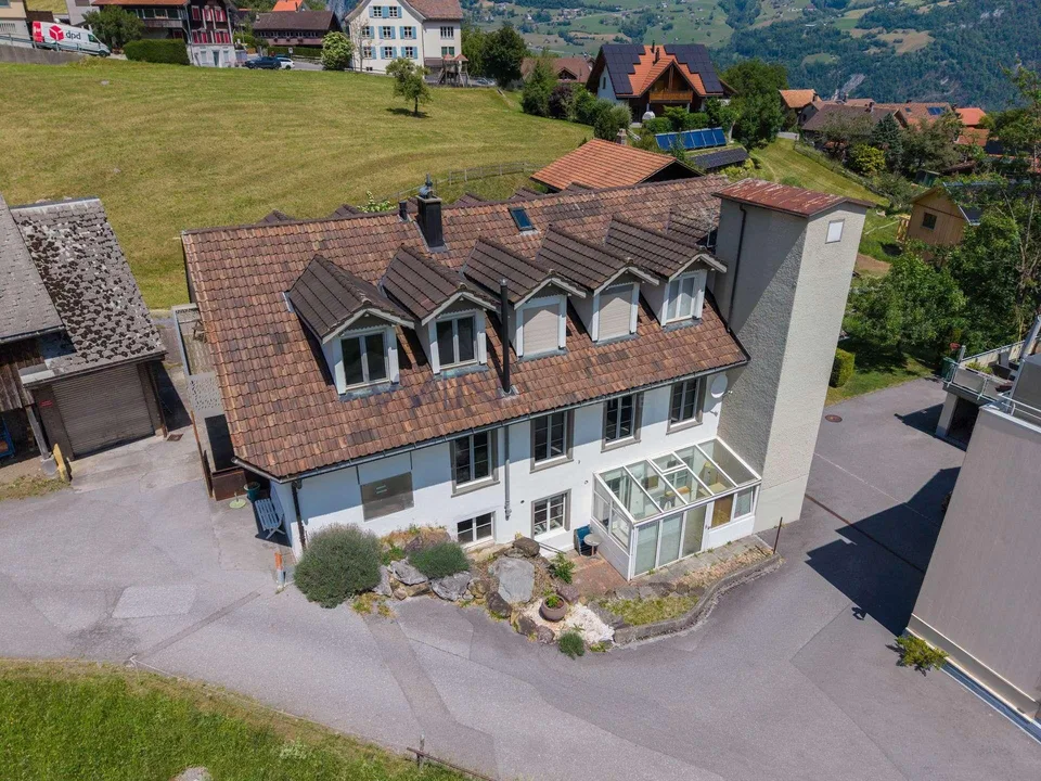 Exklusive Villa mit Potenzial für Generationen
