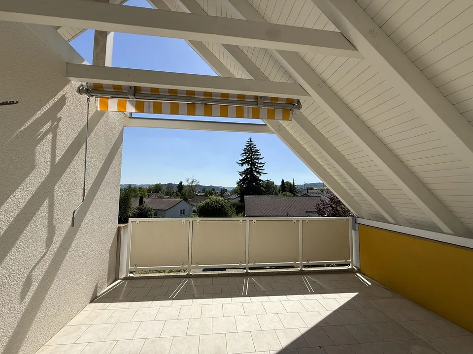 Grosszügige Maisonettewohnung mit Weitsicht in Hettlingen – foto 6 di 13