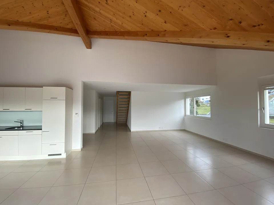 Helle 5.5-Maisonette-Zimmerwohnung in Ruswil