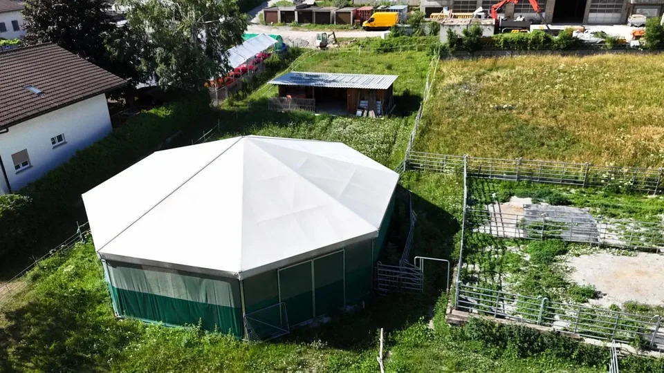 Stall, Scheune und Pferdeboxen – Bauland W3 mit Potenzial – foto 6 di 9
