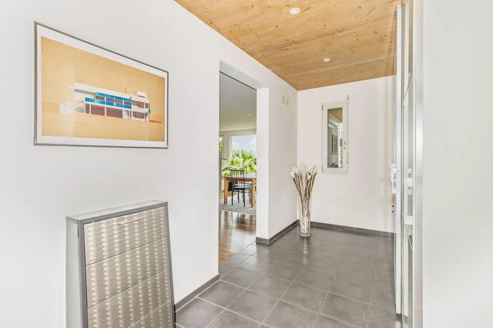 Charaktervolles 4.5-Zimmer-Architektenhaus - Moderne Holzarchitektu...