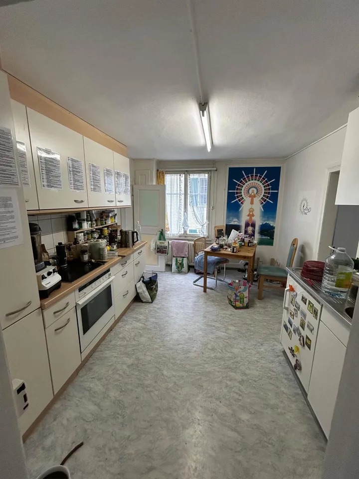 Zentrales Mehrfamilienhaus