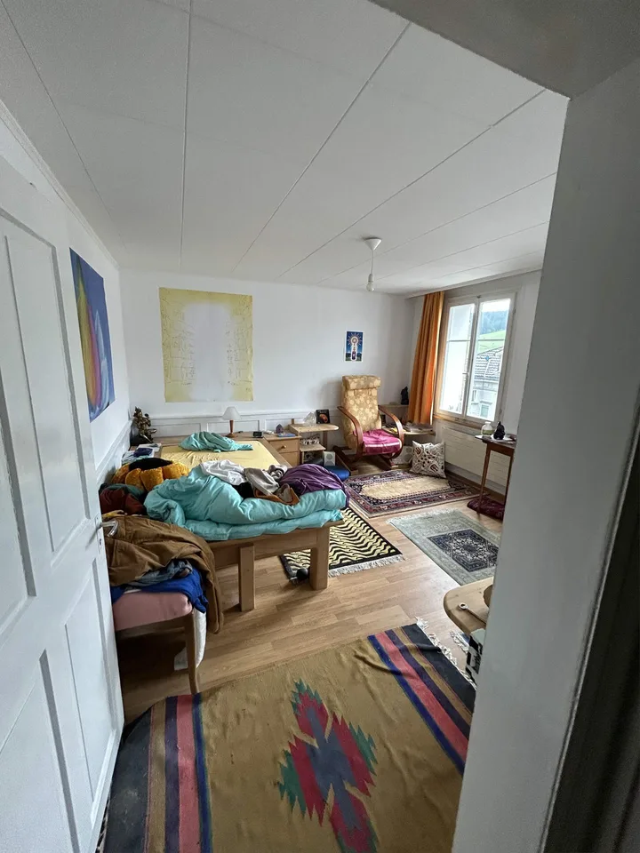 Zentrales Mehrfamilienhaus
