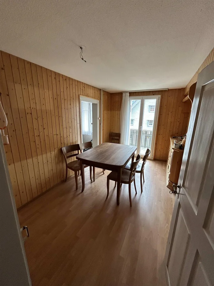 Zentrales Mehrfamilienhaus