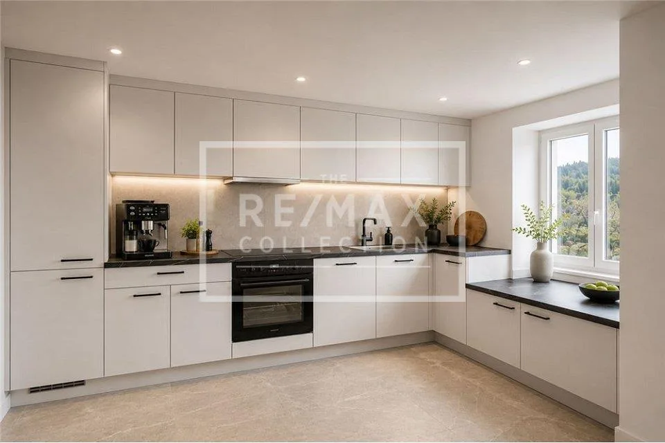 Casa plurifamiliare completamente ristrutturata con sette unità abi... – Foto 10 von 13