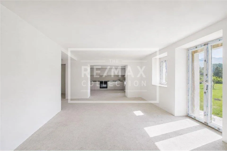 Casa plurifamiliare completamente ristrutturata con sette unità abi... – Foto 7 von 13