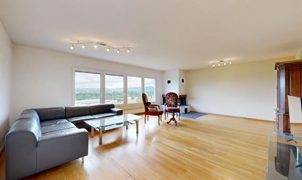 Maison jumelée ensoleillée avec jardin d'hiver et vue panoramique – photo 7 sur 19