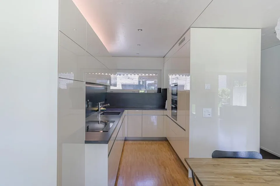 Modernes Reihen-Eck-Einfamilienhaus mit Westgarten,  Dachterrasse u...