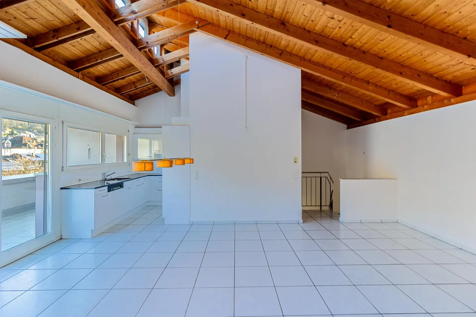 Charmante 4,5-Zimmer-Maisonettewohnung mit Hobbyraum nahe Rotsee