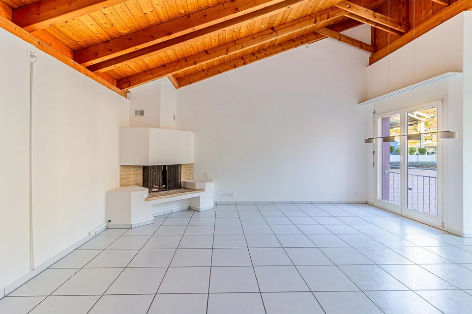 Charmante 4,5-Zimmer-Maisonettewohnung mit Hobbyraum nahe Rotsee