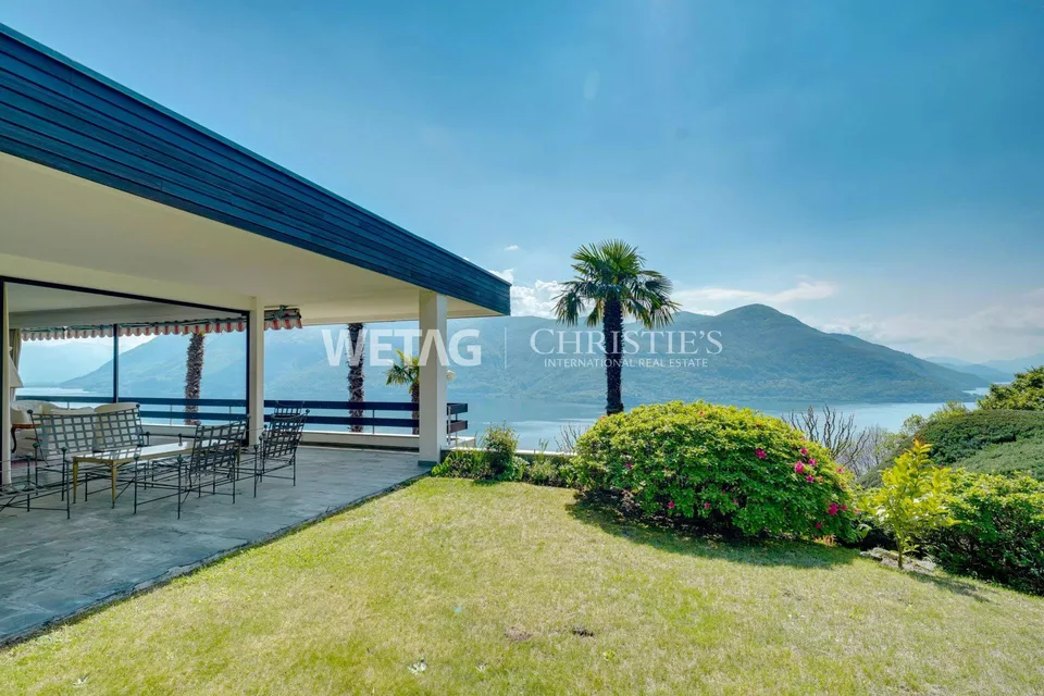 Brissago: Zu verkaufen grosszügige Villa mit herrlichem Seeblick, v... – Foto 8 von 13